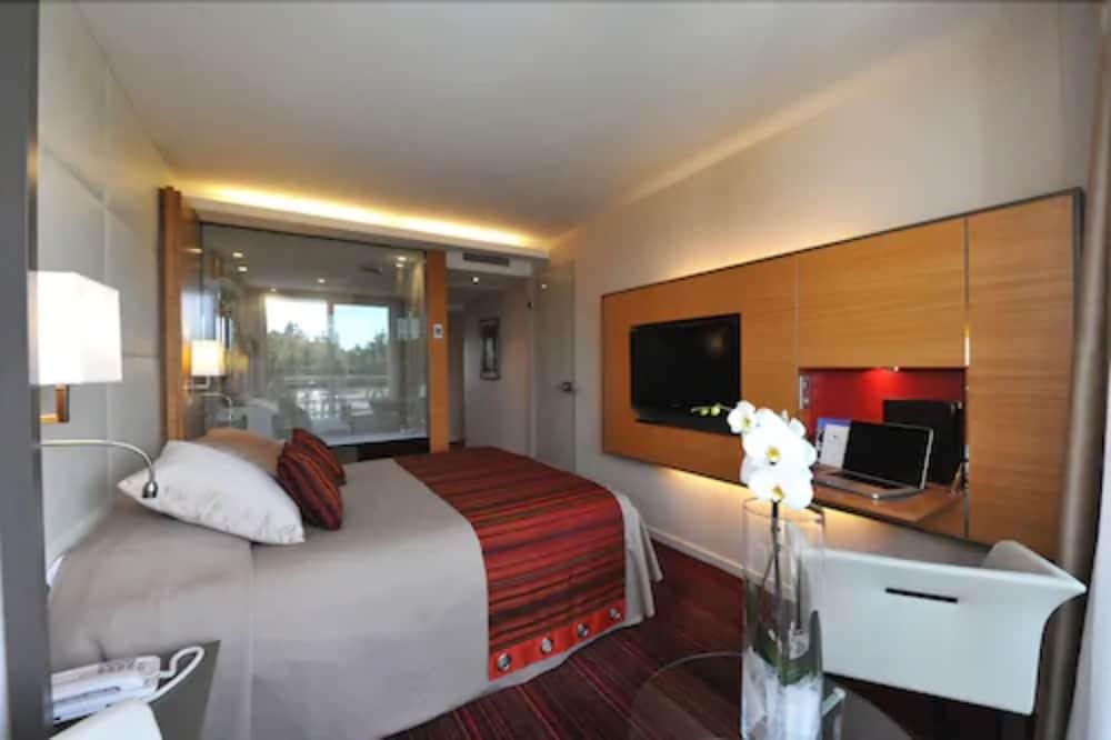 Le Churchill Hotel & Spa Carnac Kültér fotó