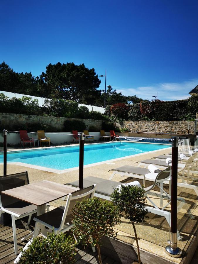 Le Churchill Hotel & Spa Carnac Kültér fotó