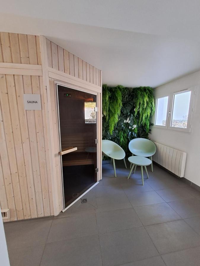 Le Churchill Hotel & Spa Carnac Kültér fotó