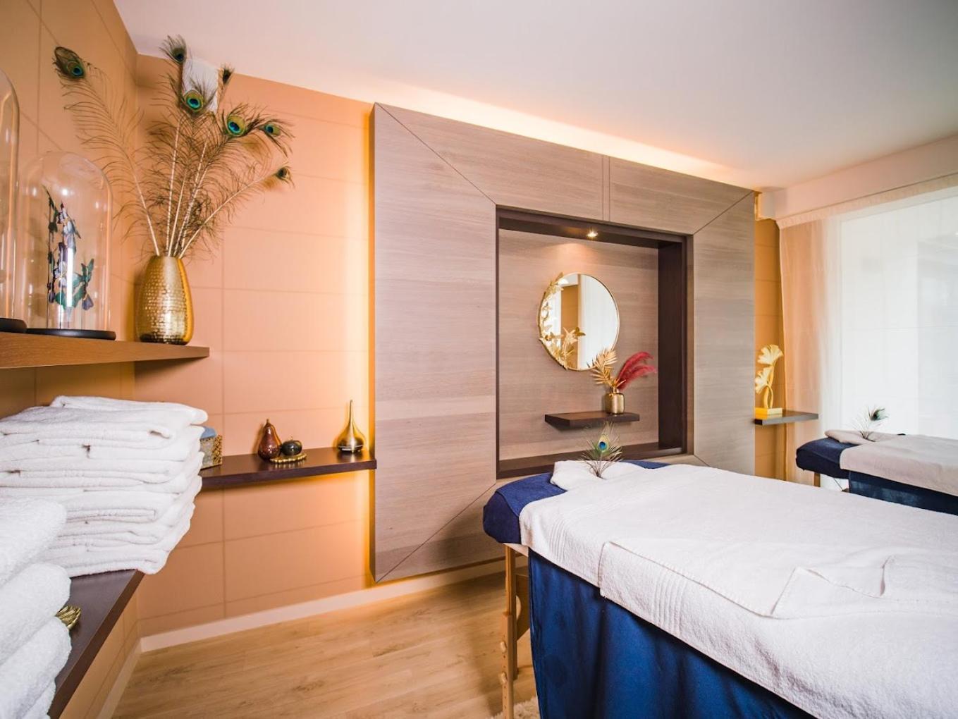 Le Churchill Hotel & Spa Carnac Kültér fotó