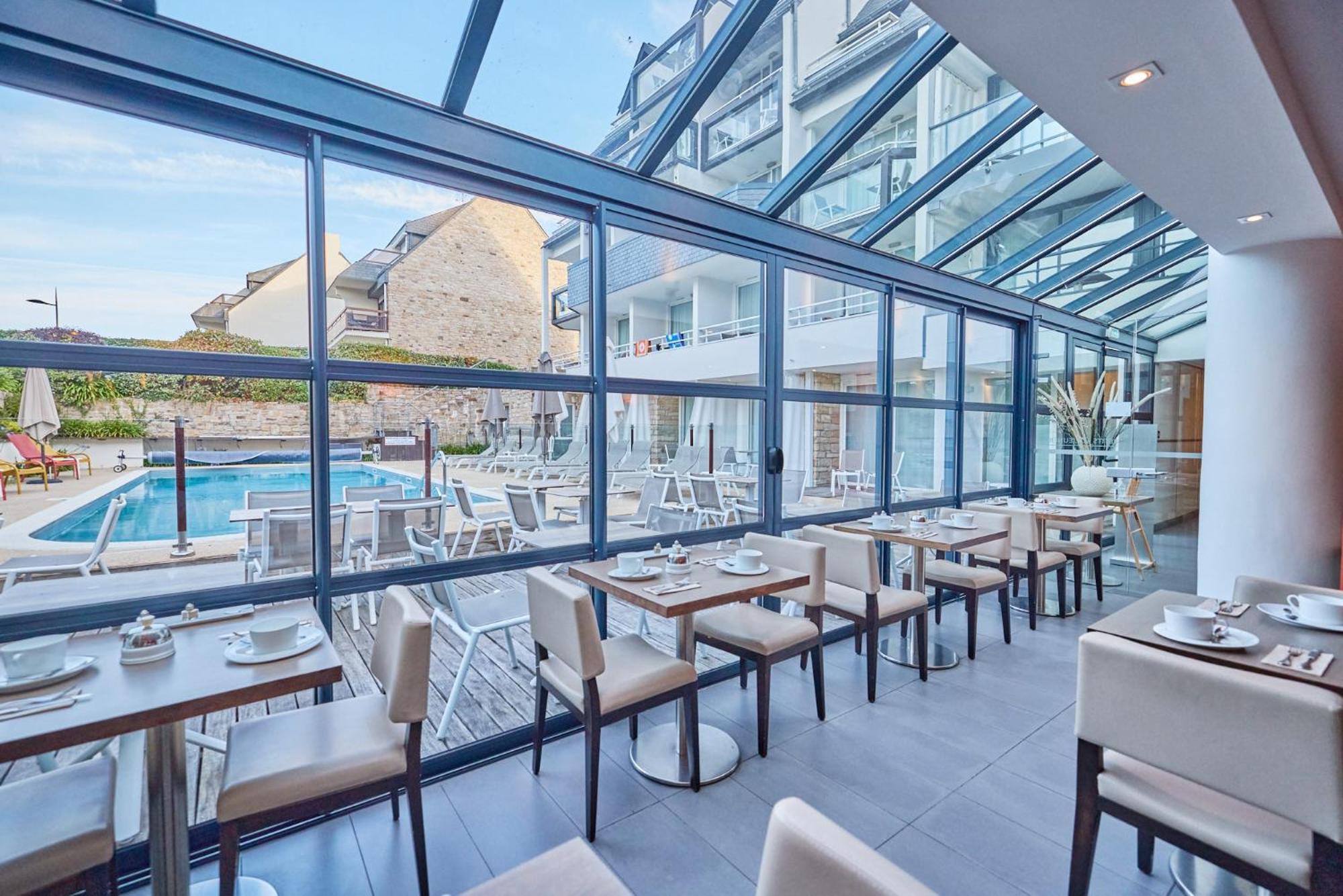 Le Churchill Hotel & Spa Carnac Kültér fotó